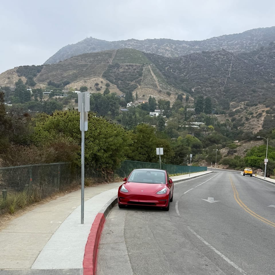 테슬라 FSD와 함께한 미서부 로드 트립 2,500km